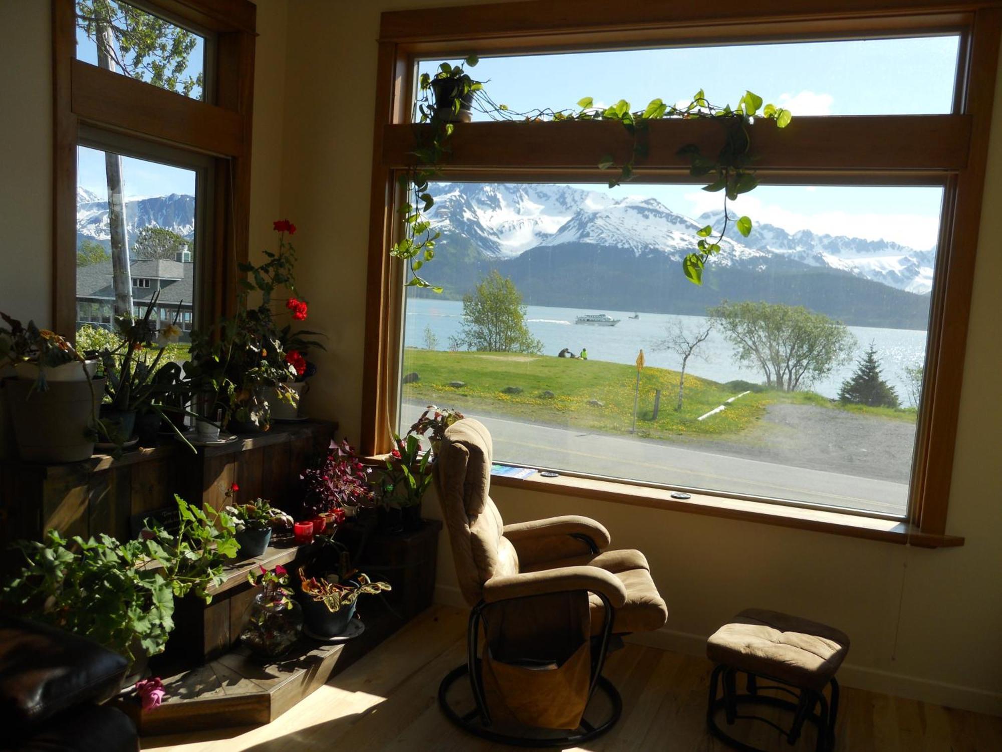 Seward Front Row Bed And Breakfast Ngoại thất bức ảnh