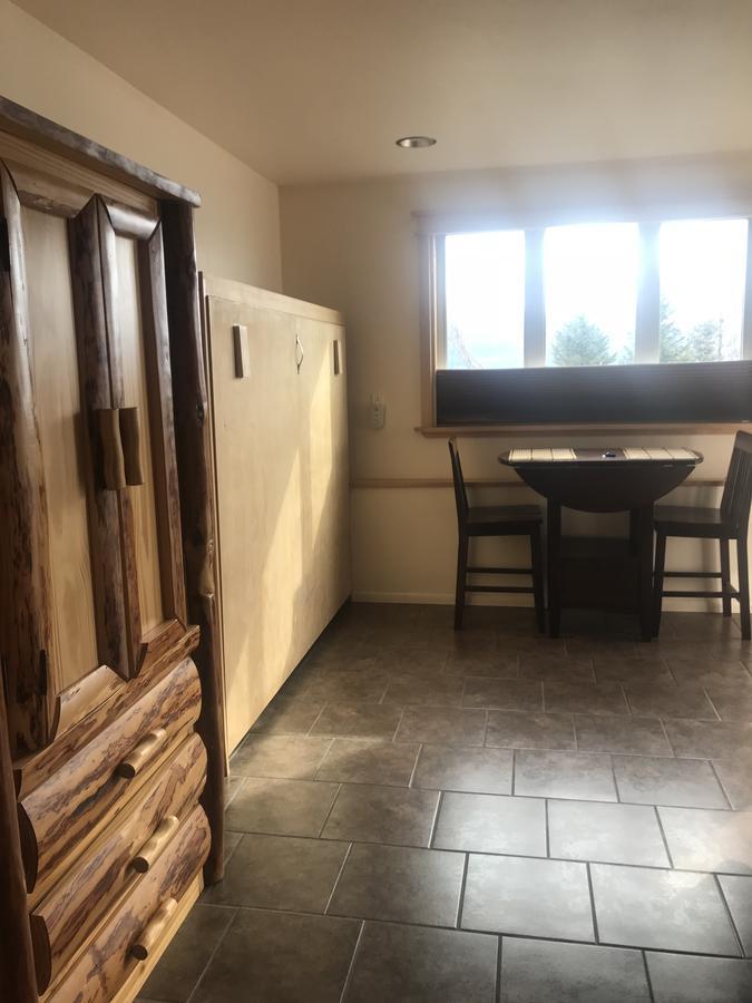 Seward Front Row Bed And Breakfast Ngoại thất bức ảnh
