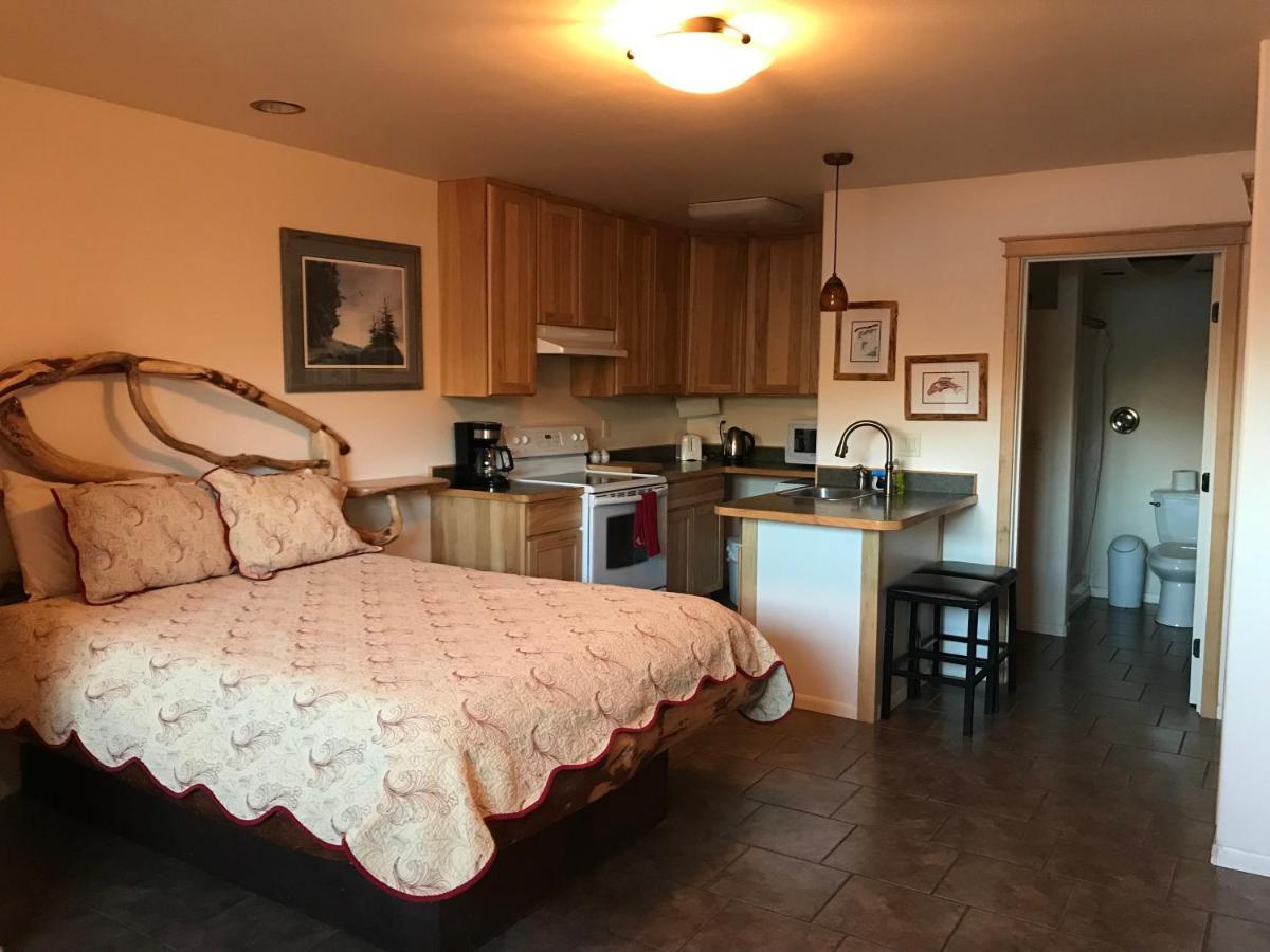 Seward Front Row Bed And Breakfast Ngoại thất bức ảnh